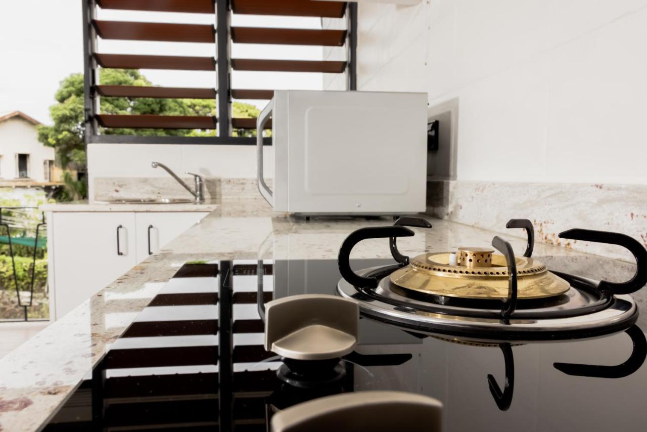 Capricorn Hotel Suva Kültér fotó