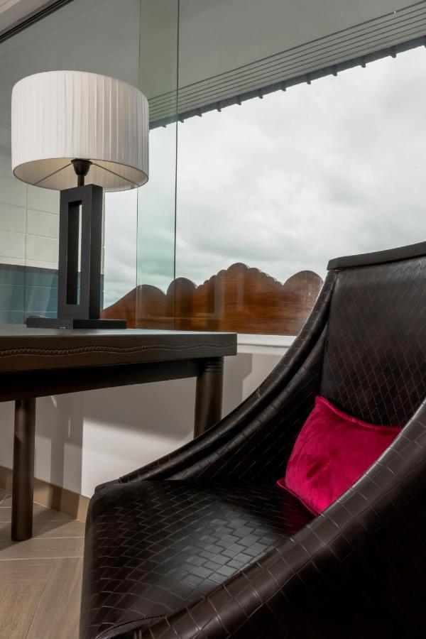 Capricorn Hotel Suva Kültér fotó